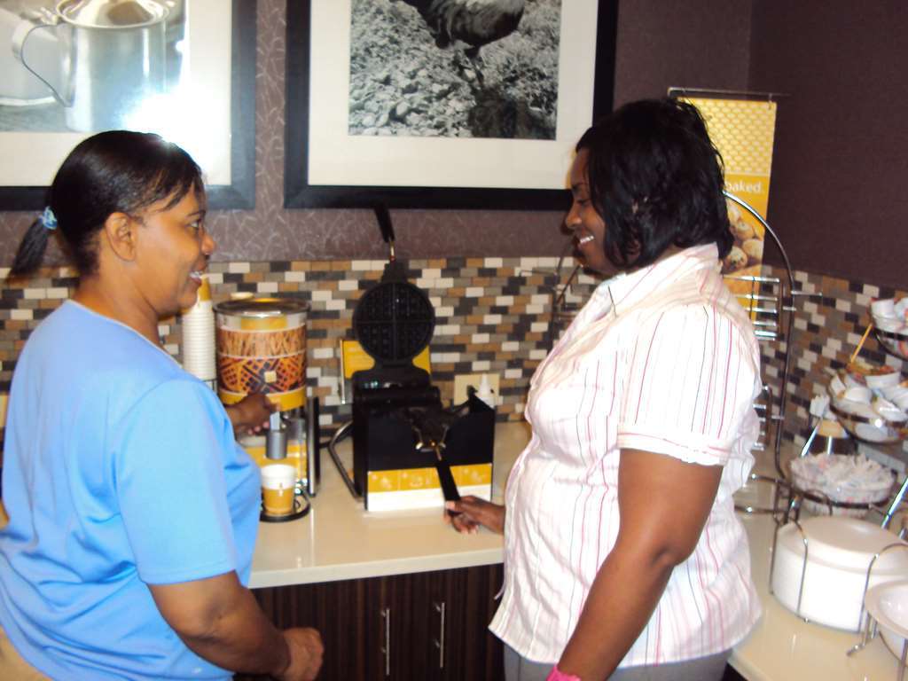 Hampton Inn Starkville Ristorante foto