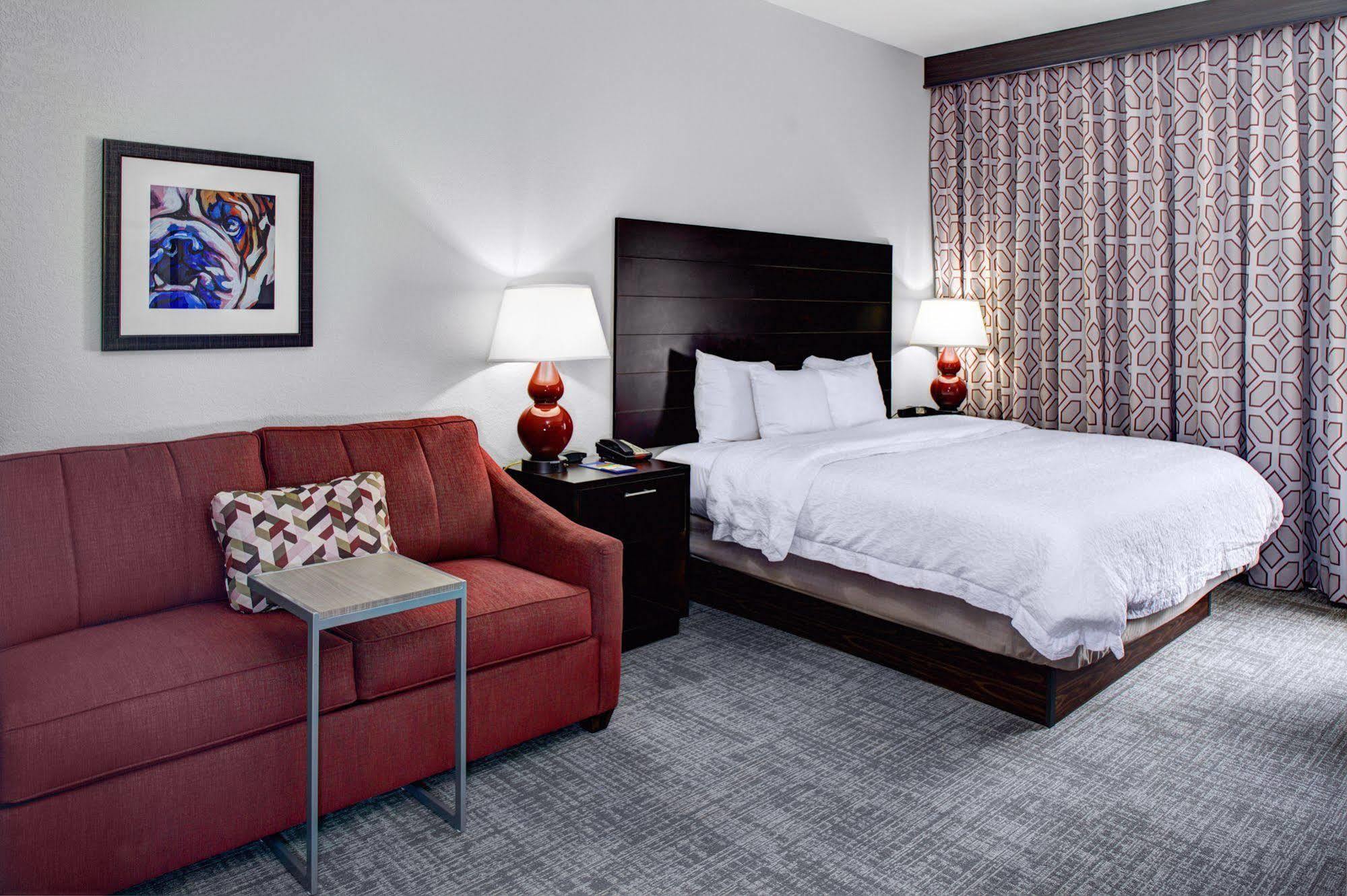 Hampton Inn Starkville Esterno foto